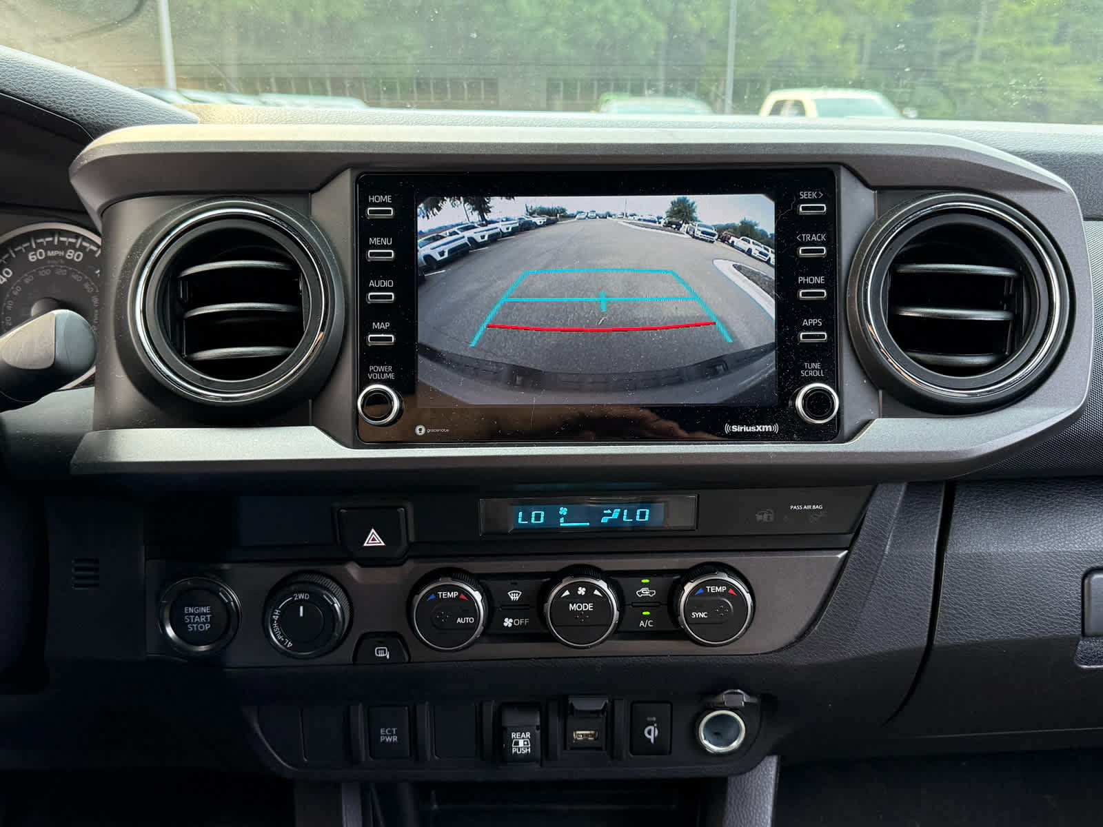 Used 2021 Toyota Tacoma TRD Sport AWD/4WD image 18