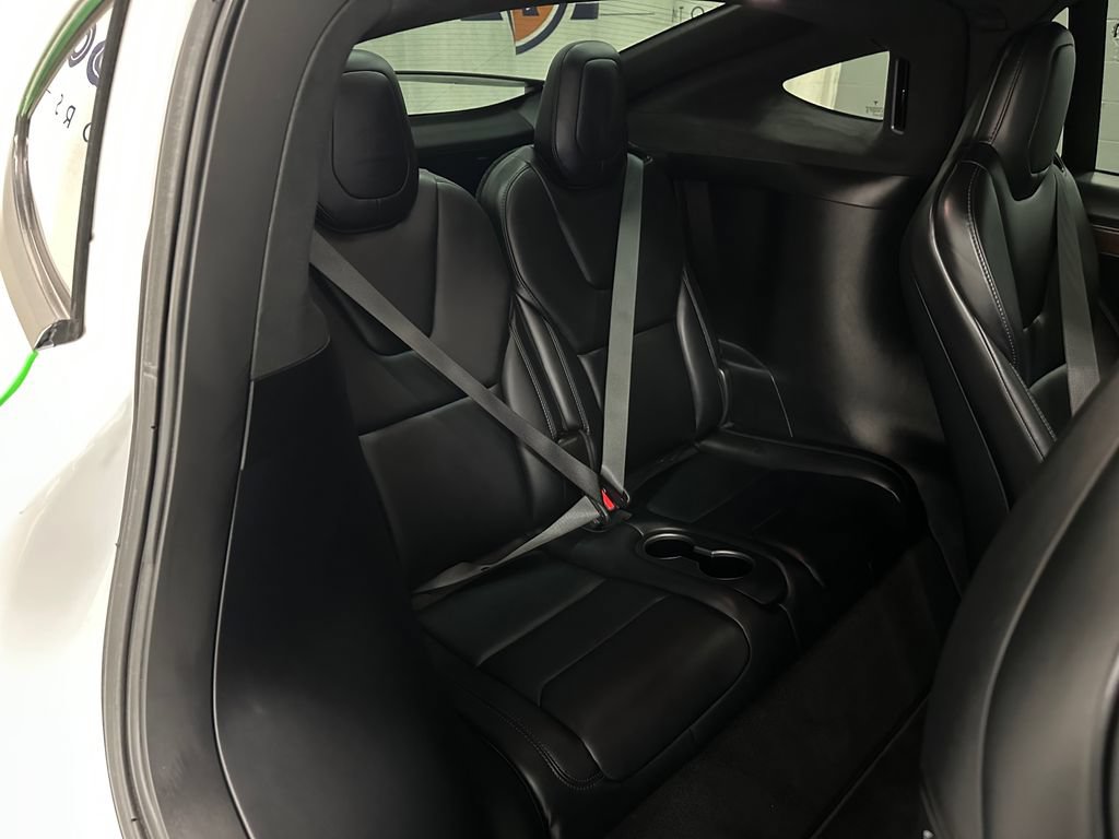 Used 2020 Tesla Model X Long Range AWD/4WD image 23
