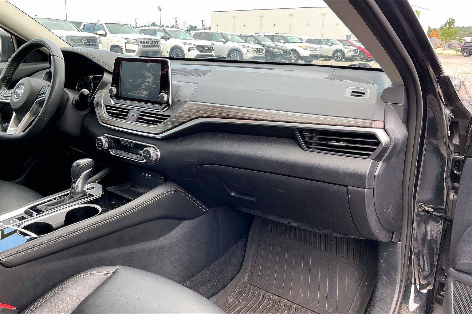 Certified 2022 Nissan Altima 2.5 SL AWD/4WD image 6