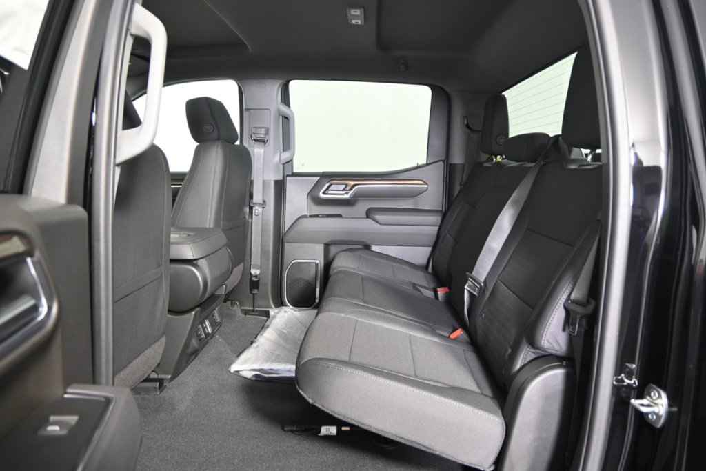 New 2026 Chevrolet Silverado 1500 LT w/ Z71 Off-Road Package image 21