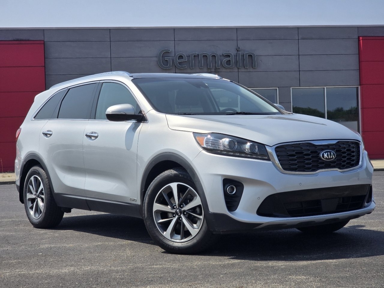 Used 2019 Kia Sorento EX w/ EX Touring Package AWD/4WD image 2