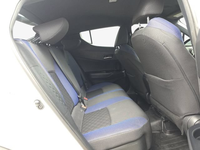 Used 2021 Toyota C-HR XLE FWD image 33