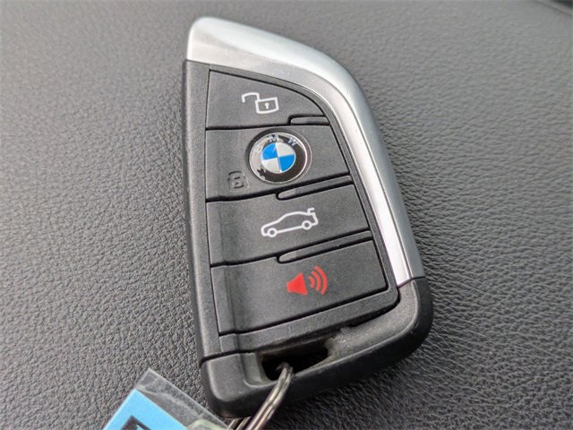 Used 2024 BMW 330e 330e iPerformance image 33