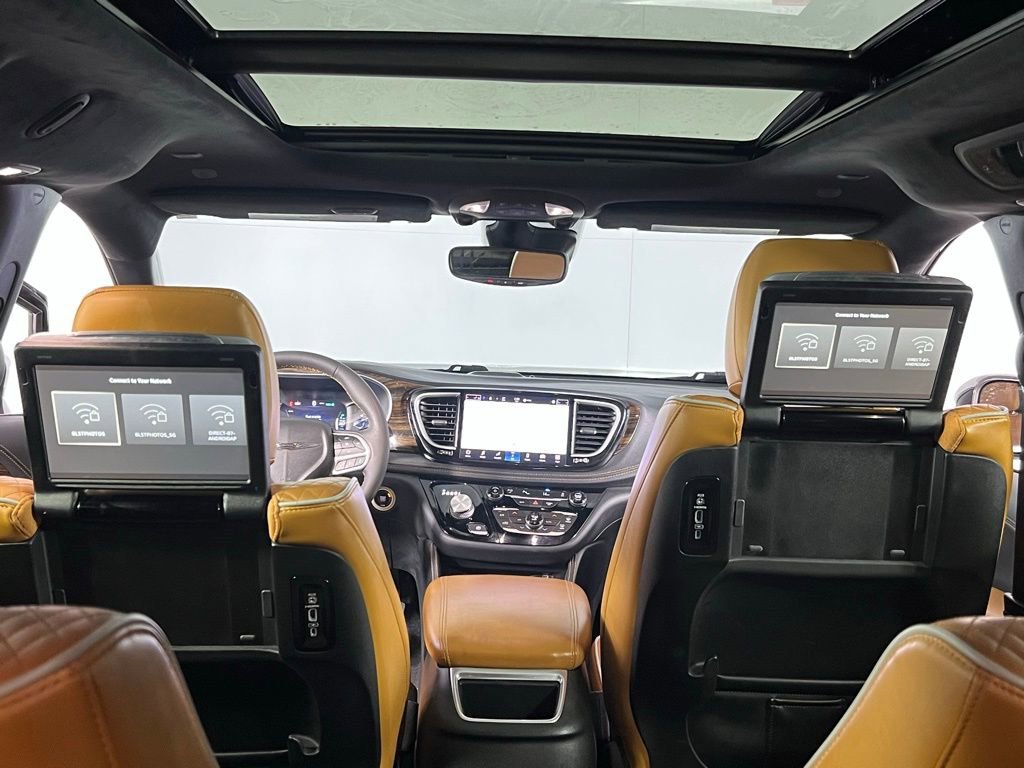 Used 2022 Chrysler Pacifica Pinnacle image 30