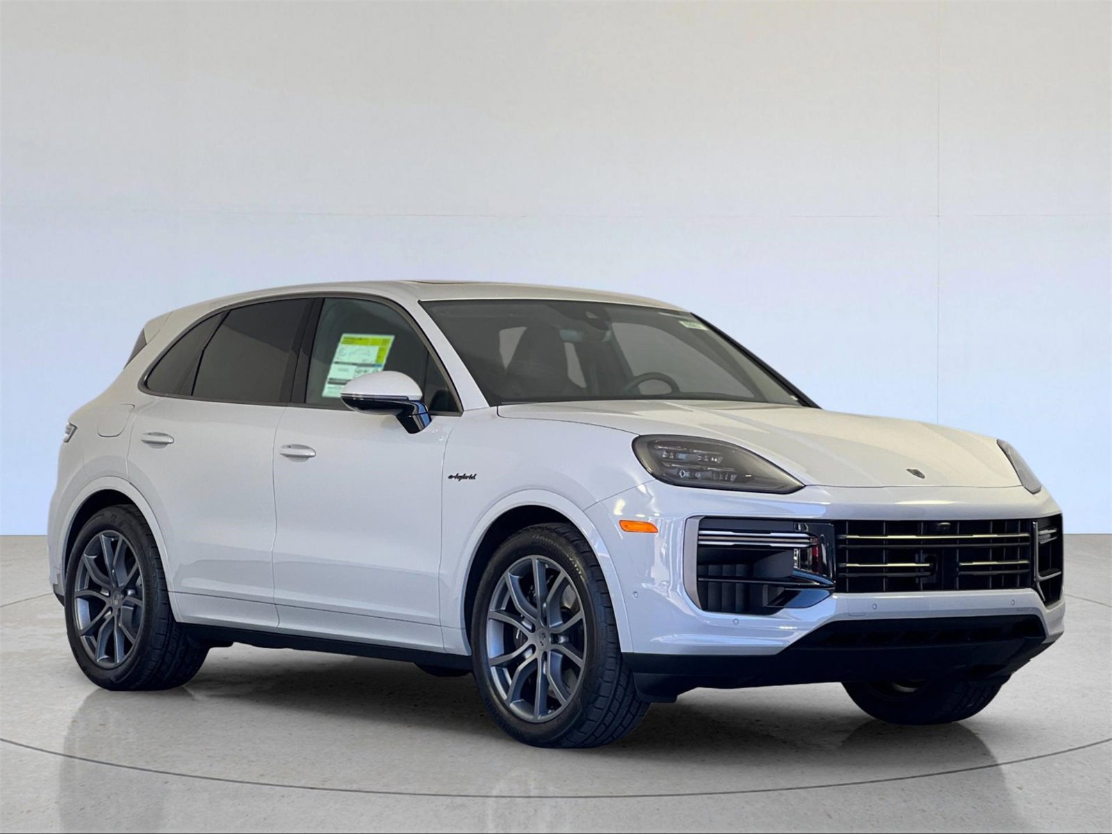 New 2025 Porsche Cayenne Turbo image 10
