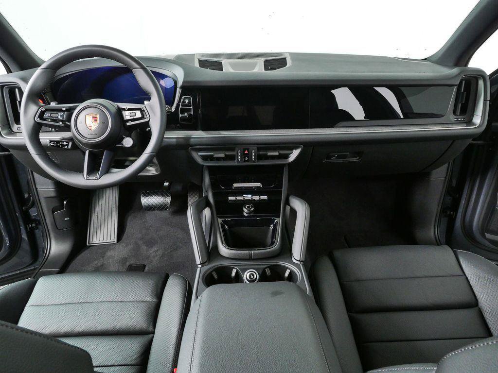 New 2026 Porsche Cayenne AWD/4WD image 19