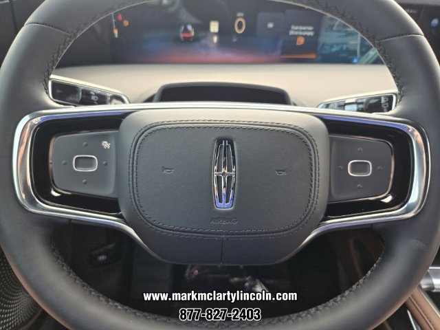 New 2026 Lincoln Nautilus Reserve AWD/4WD image 19