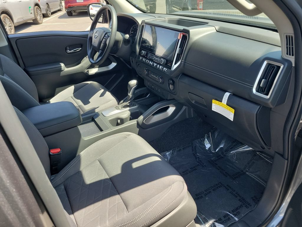 New 2026 Nissan Frontier SV w/ Tow Package RWD image 11