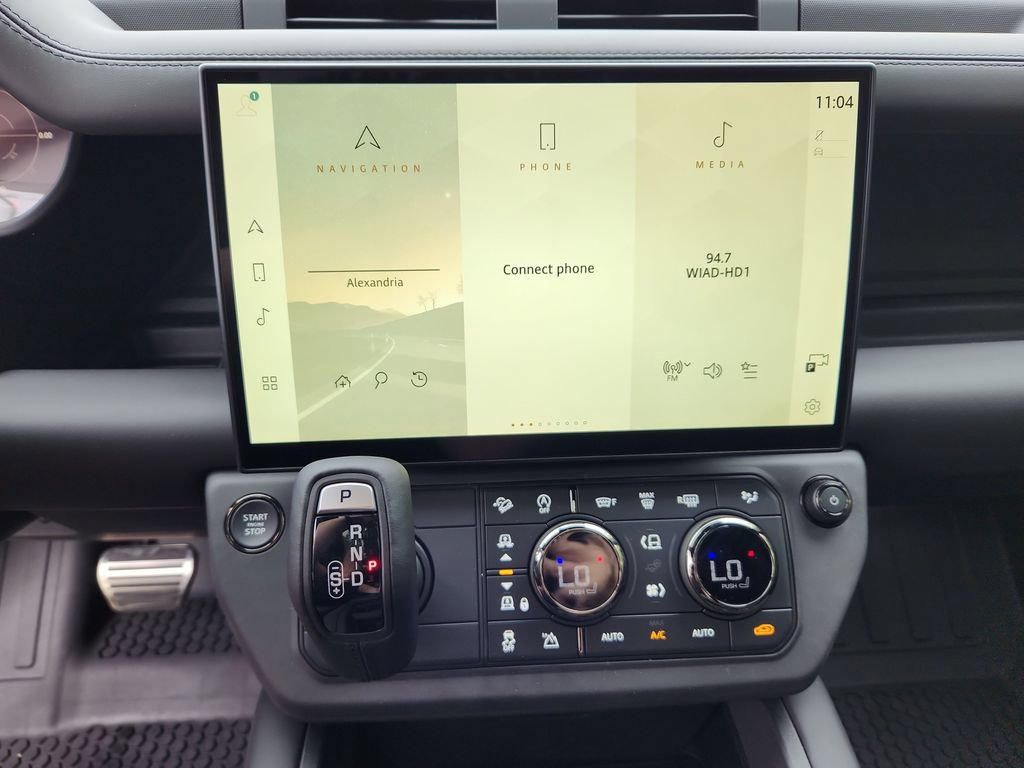 New 2026 Land Rover Defender 110 OCTA AWD/4WD image 15