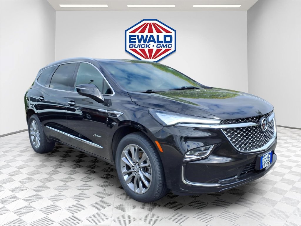 Certified 2023 Buick Enclave Avenir w/ Avenir Technology Package AWD/4WD image 5