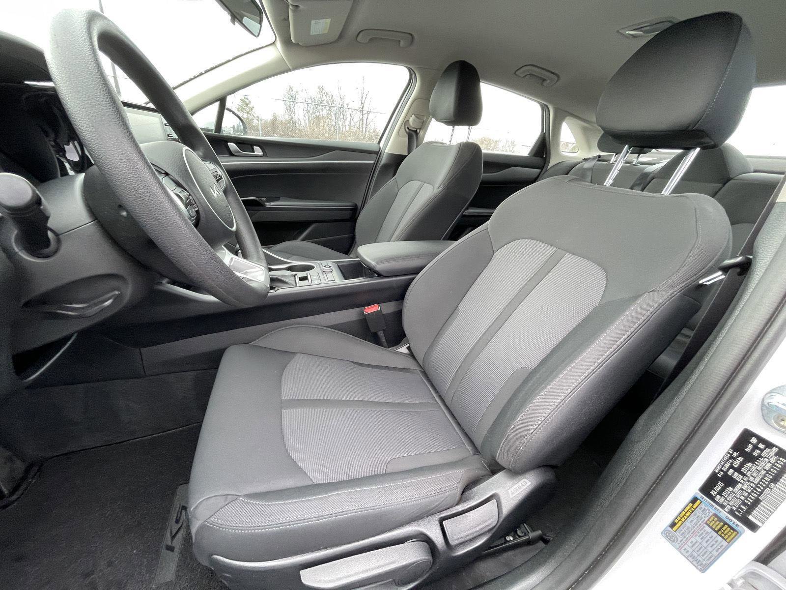 Used 2022 Kia K5 LXS image 13