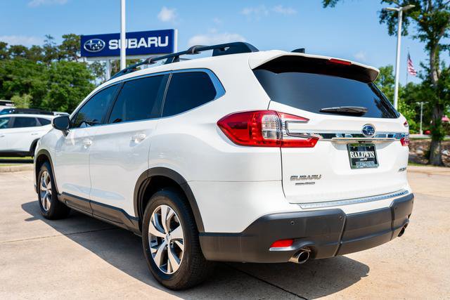 Certified 2024 Subaru Ascent Premium w/ Convenience Package AWD/4WD image 4