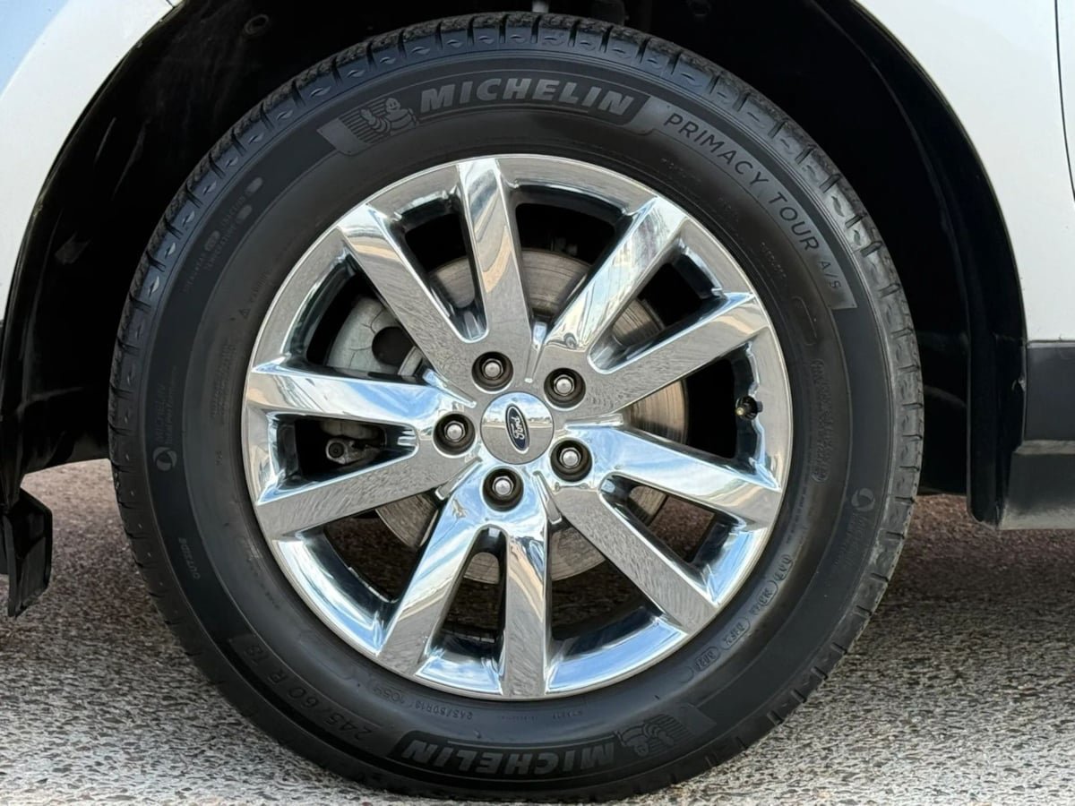 Used 2013 Ford Edge Limited FWD image 28
