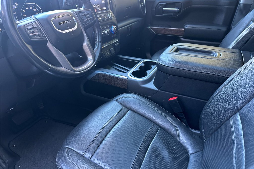 Used 2021 GMC Sierra 1500 Denali w/ Denali Ultimate Package image 11
