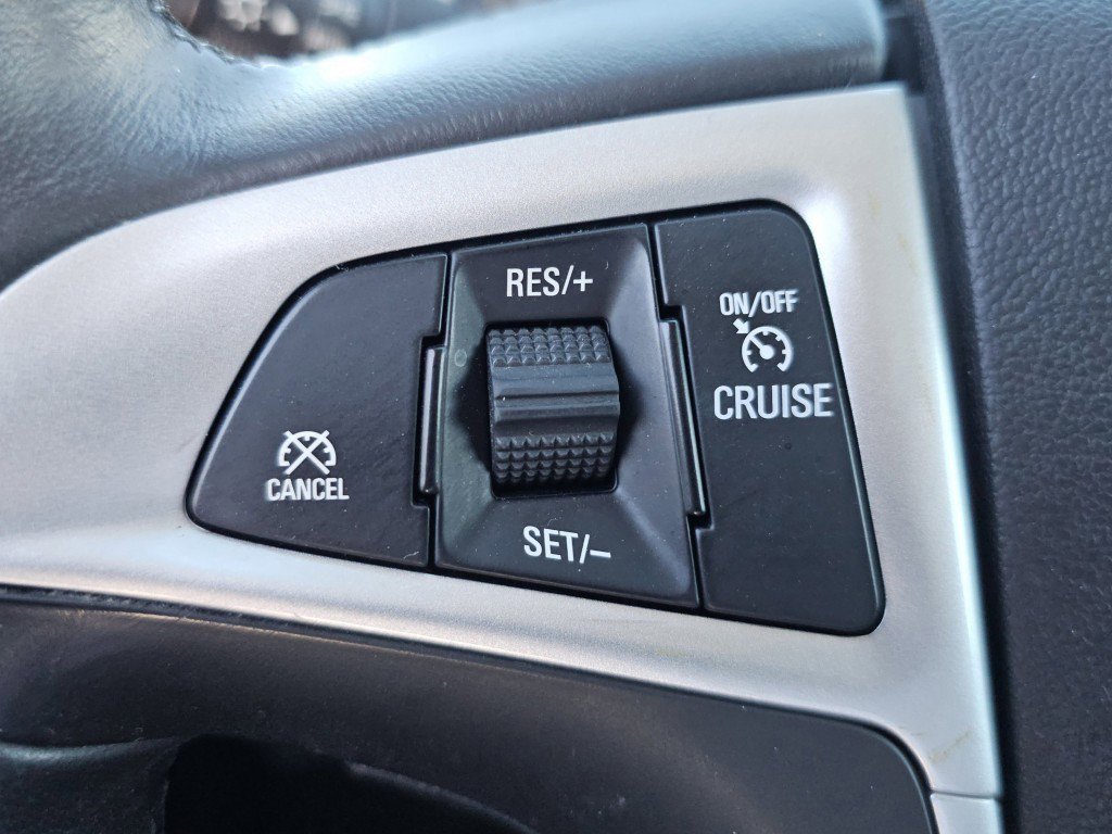 Used 2012 Chevrolet Equinox LT AWD/4WD image 12