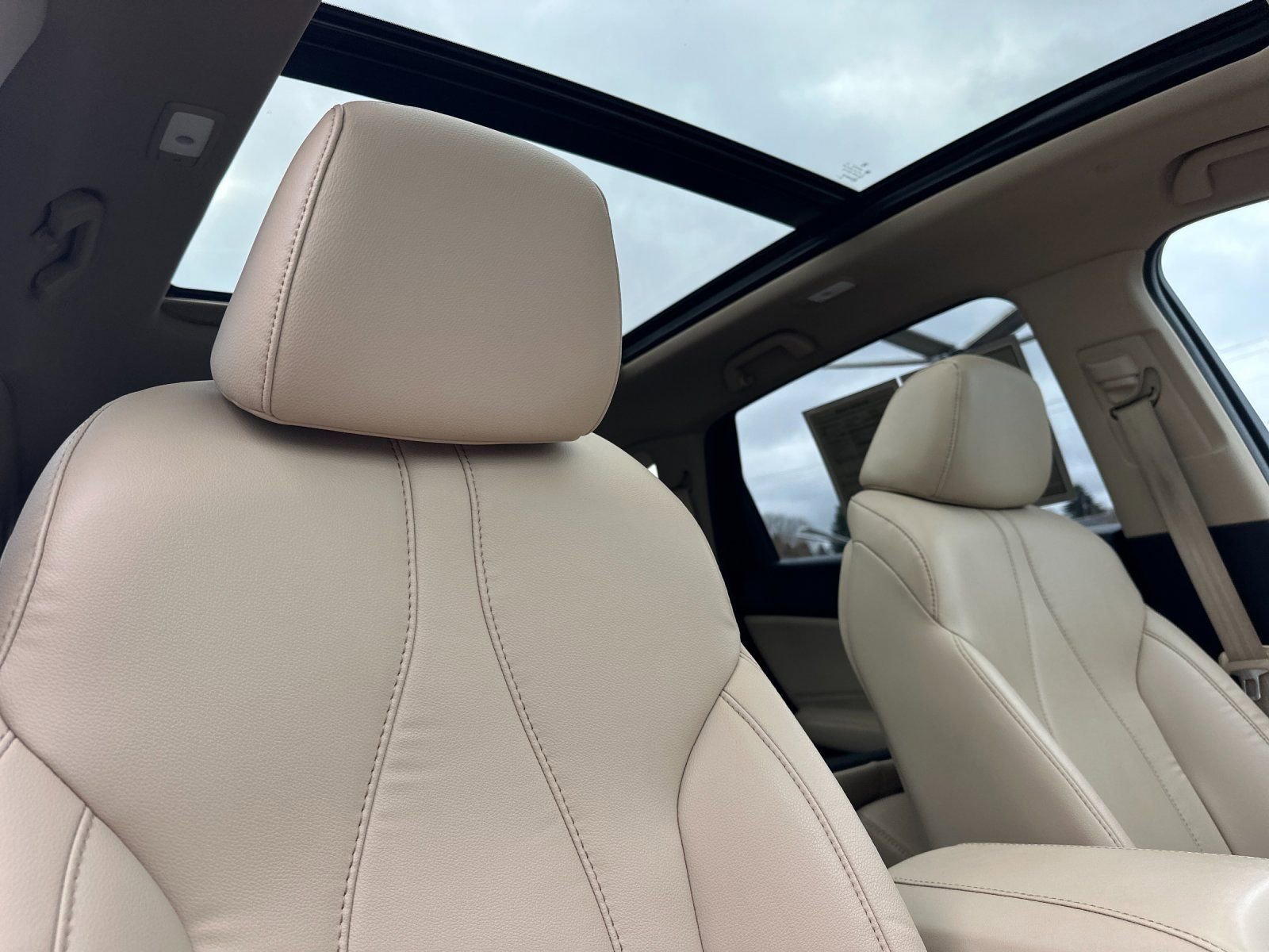 Used 2019 Acura RDX AWD image 16