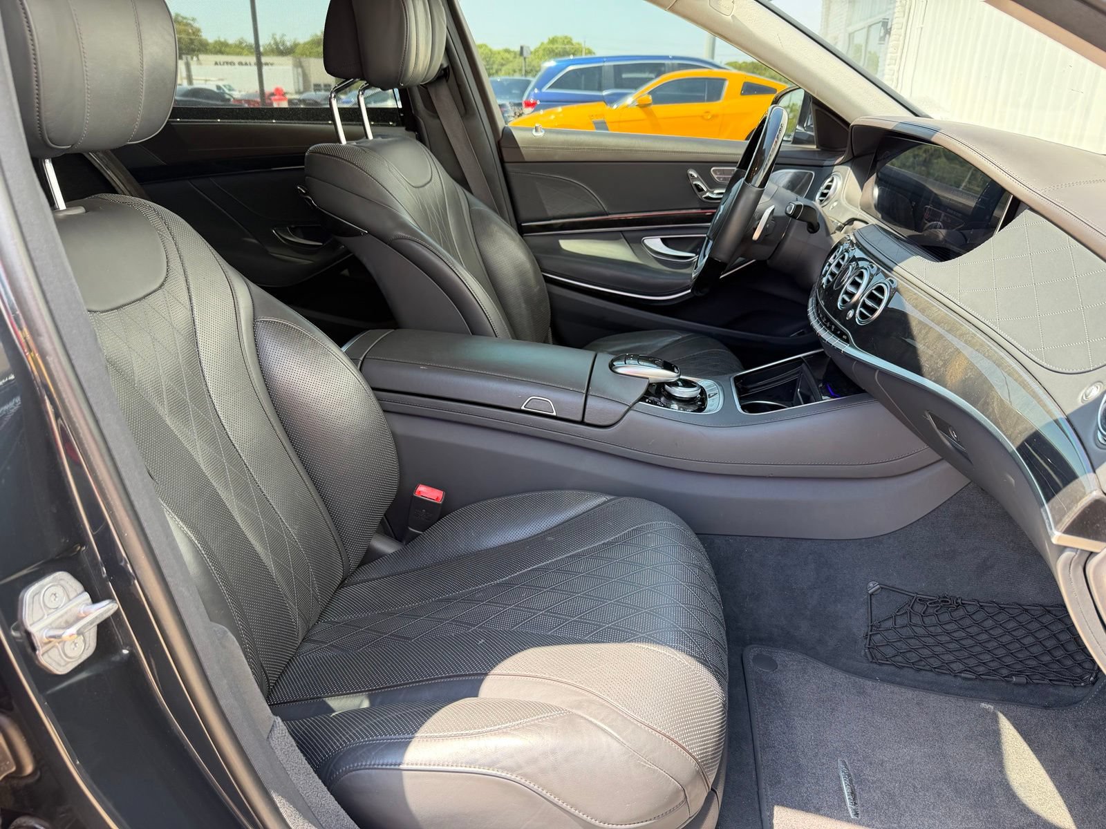Used 2020 Mercedes-Benz S 560 Sedan image 26