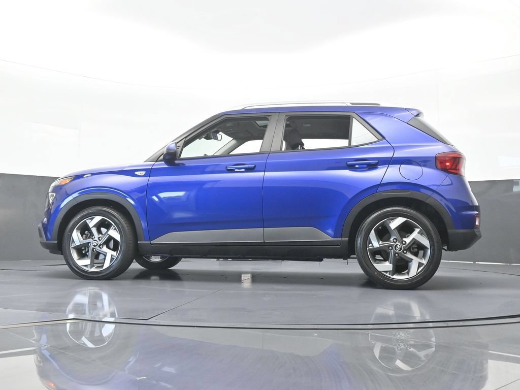 Used 2022 Hyundai Venue SEL FWD image 50
