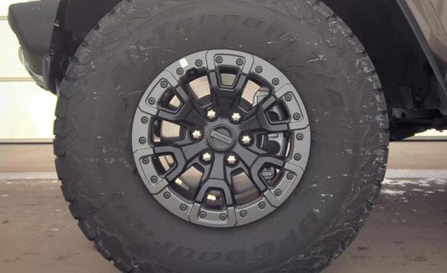 Used 2025 Ford Bronco Raptor AWD/4WD image 3