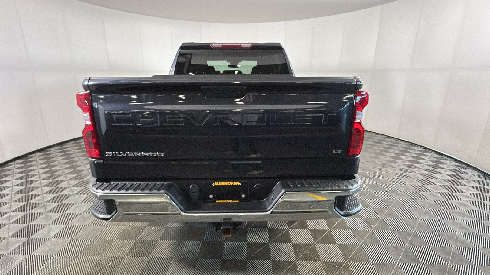 Used 2024 Chevrolet Silverado 1500 LT AWD/4WD image 4