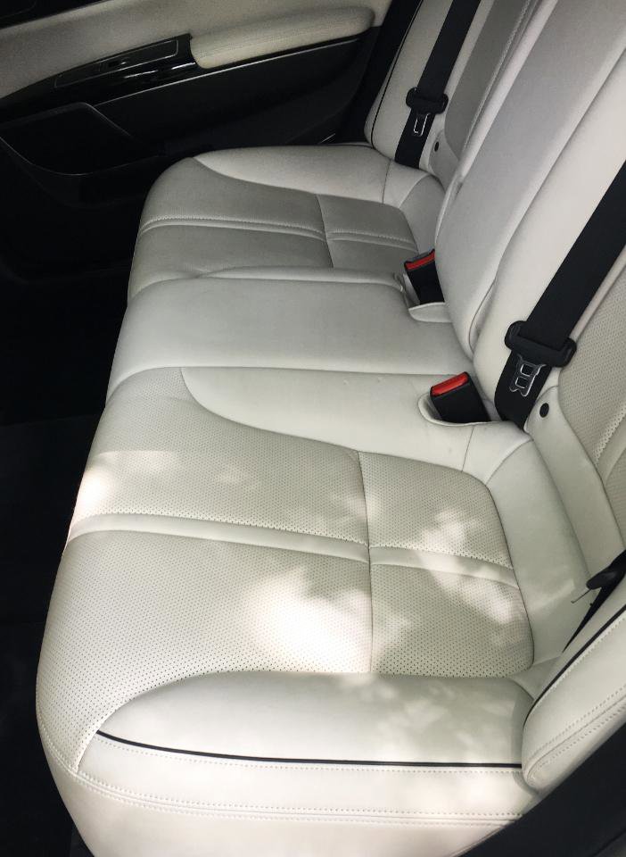 Used 2015 Kia K900 Luxury RWD image 15