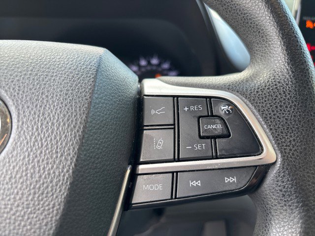 Used 2021 Toyota Sienna LE image 16