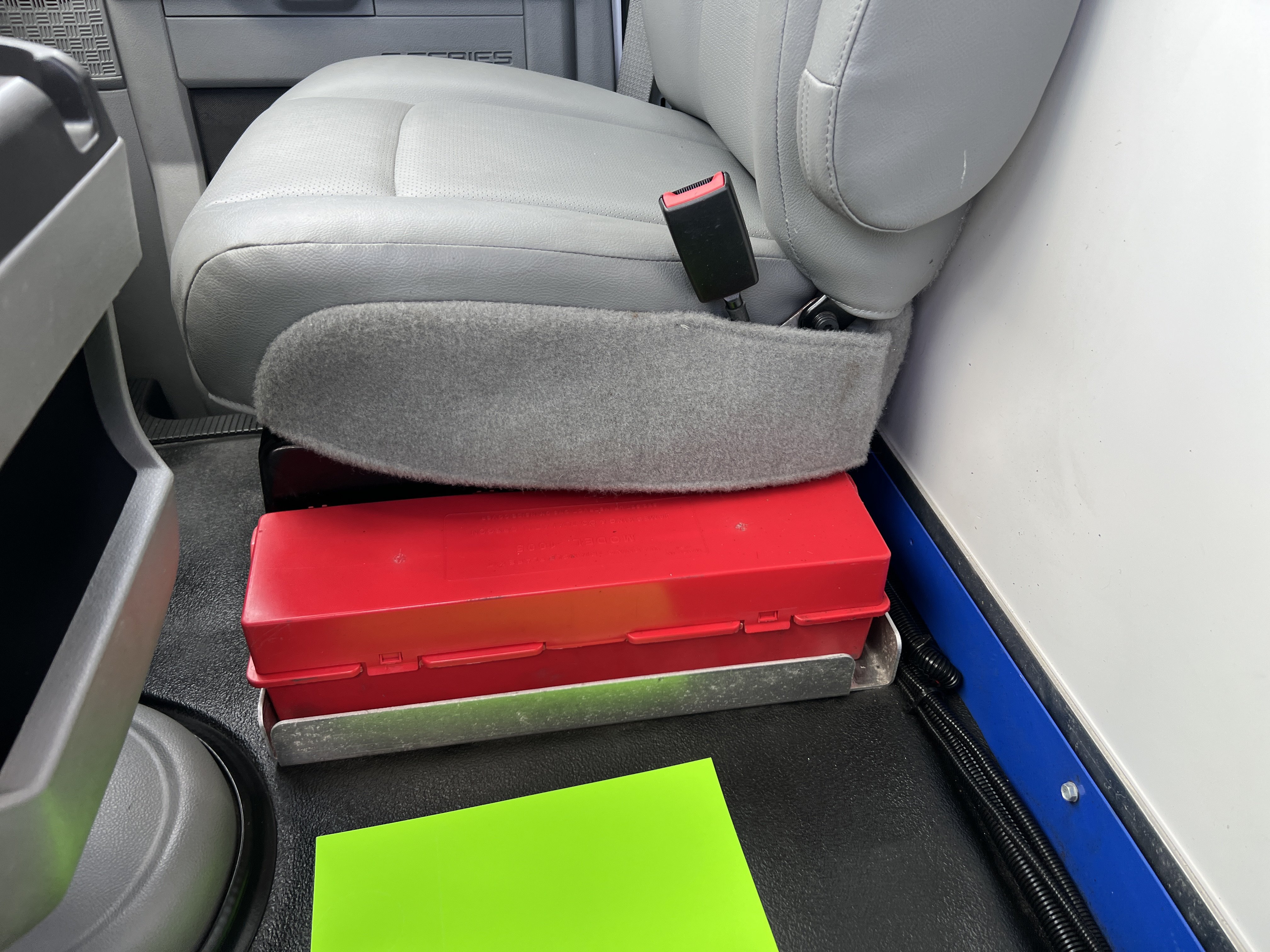 Used 2023 Ford E-350 and Econoline 350 Super Duty w/ Power Windows & Locks Group RWD image 18