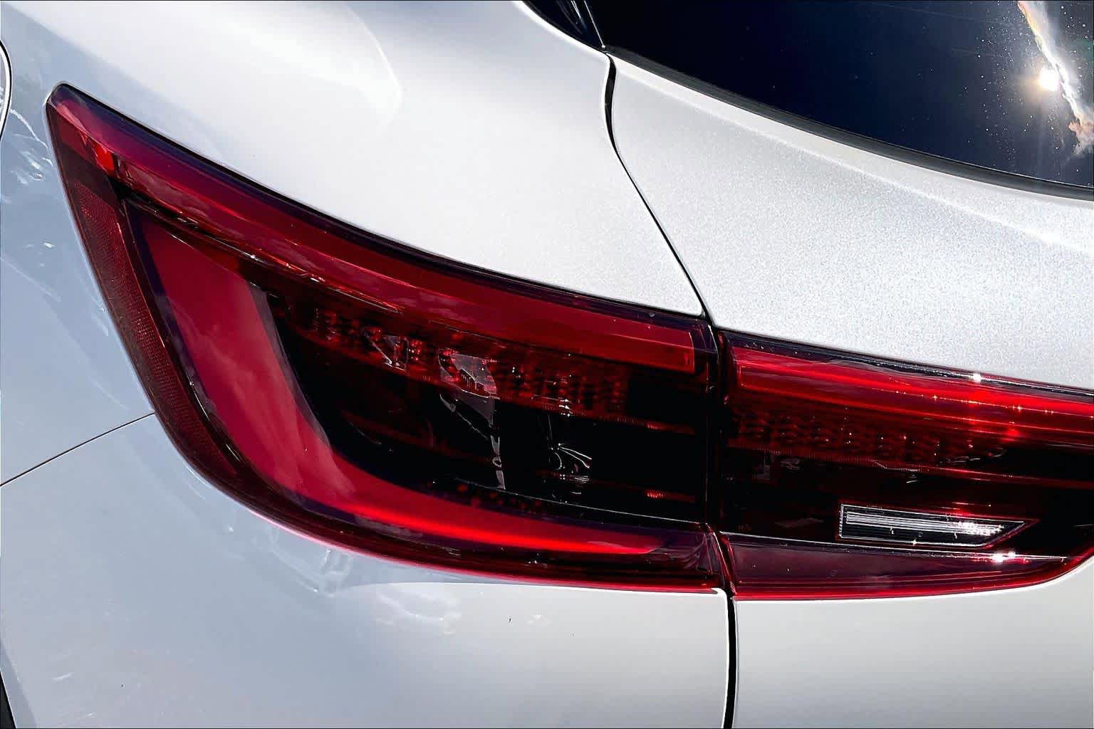 Used 2021 INFINITI QX50 Luxe w/ Appearance Package FWD image 43