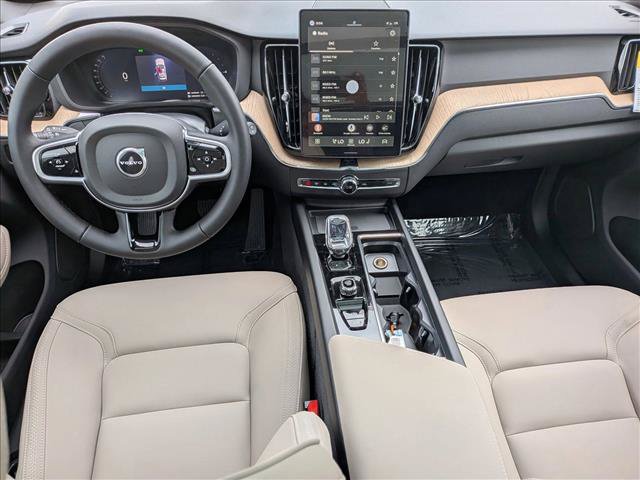 New 2026 Volvo XC60 T8 Plus w/ Climate Package AWD/4WD image 16