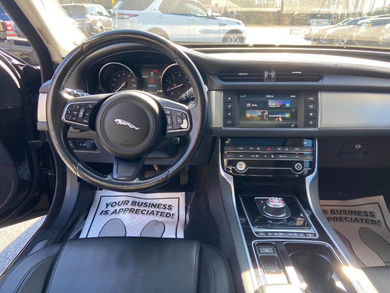 Used 2017 Jaguar XF Premium AWD/4WD image 13