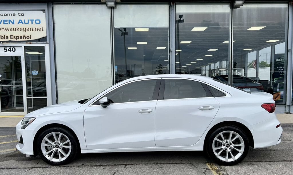 Used 2025 Audi A3 2.0T Premium w/ Convenience Package AWD/4WD image 31
