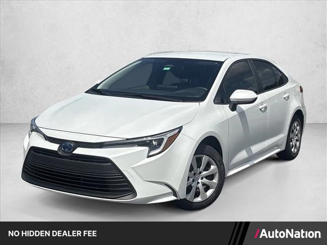 Certified 2024 Toyota Corolla LE FWD image 1