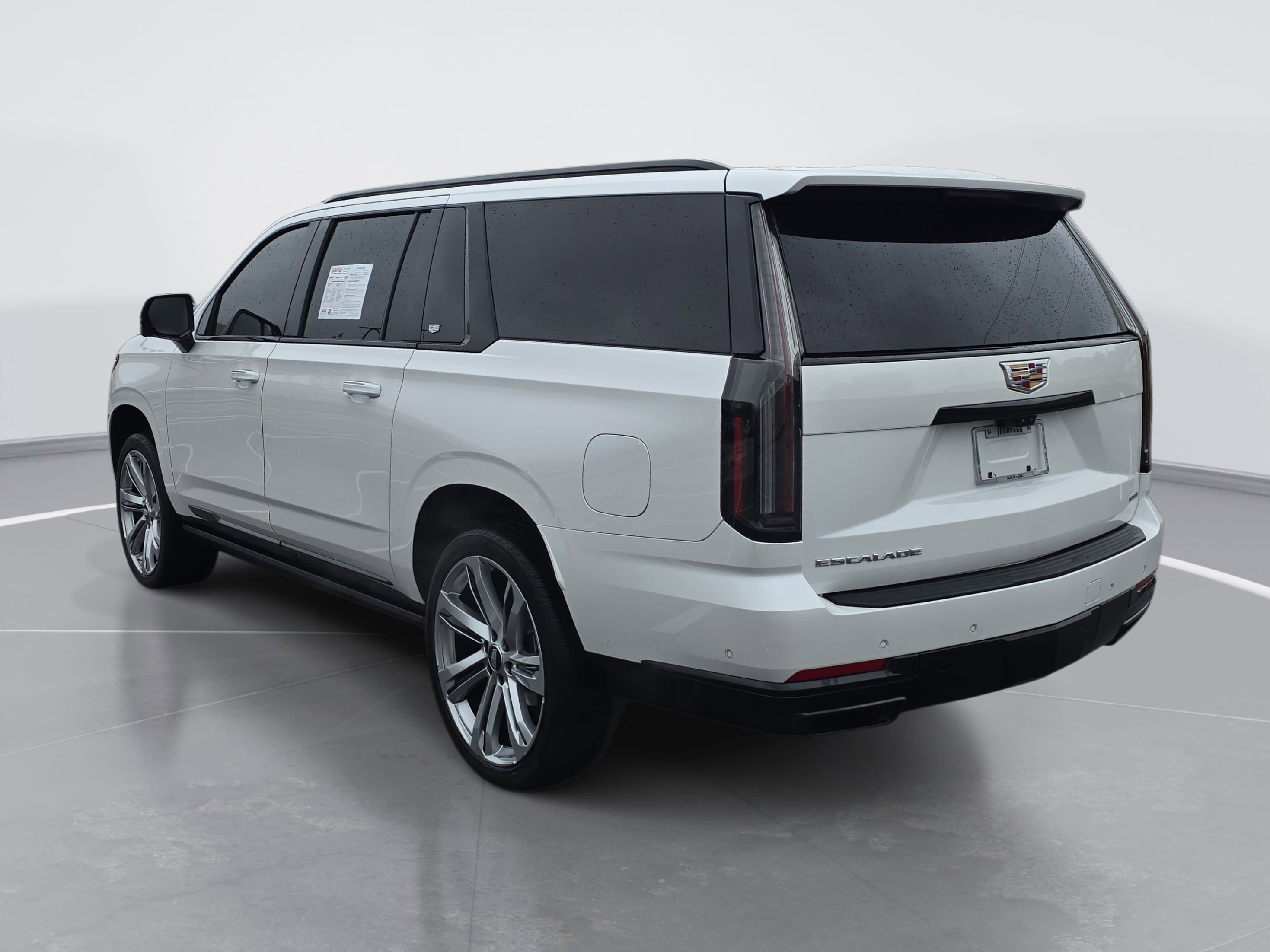 Certified 2025 Cadillac Escalade ESV Sport Platinum AWD/4WD image 5