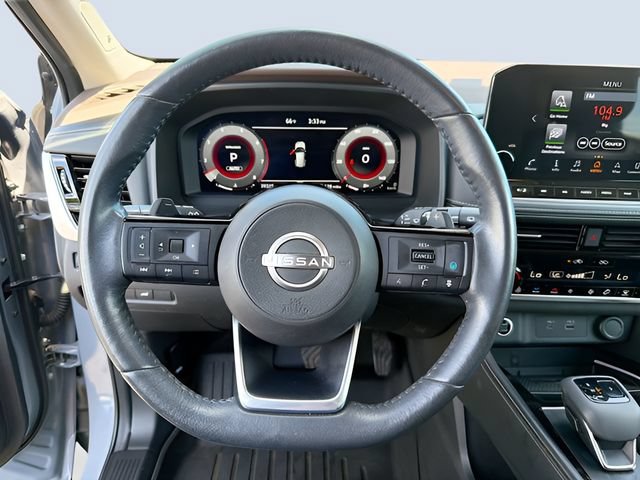 Used 2022 Nissan Rogue Platinum w/ Head-Up Display Package AWD/4WD image 12