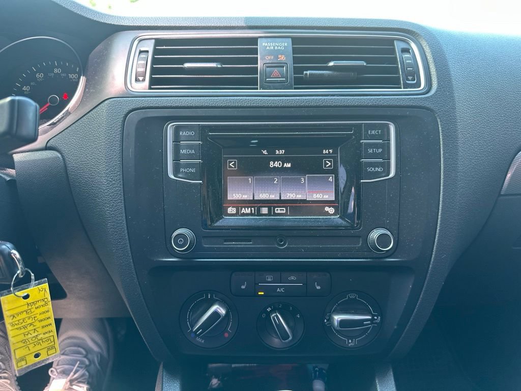 Used 2018 Volkswagen Jetta S w/ Cold Weather Package FWD image 7