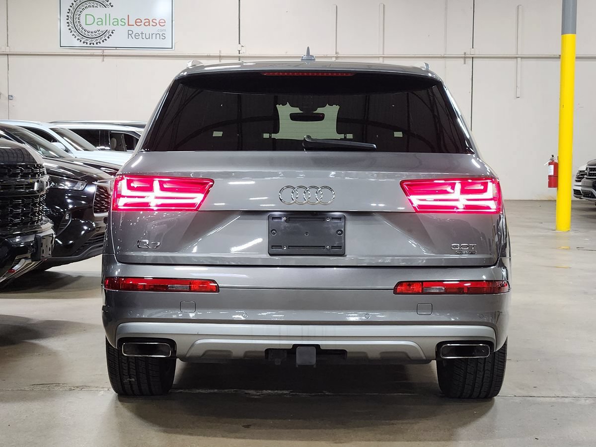 Used 2018 Audi Q7 3.0T Premium Plus w/ Premium Plus Package AWD/4WD image 10