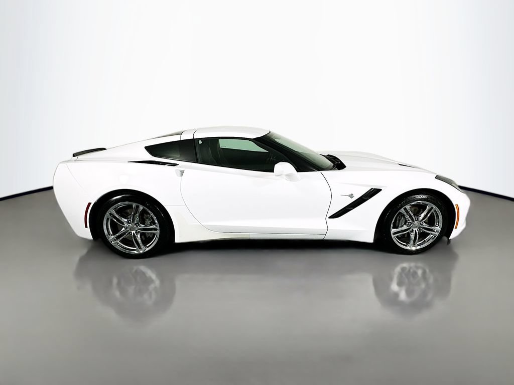 Used 2017 Chevrolet Corvette Stingray Coupe w/ 2LT Preferred Equipment Group RWD image 8