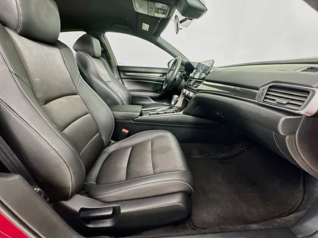 Used 2019 Honda Accord Sport image 29