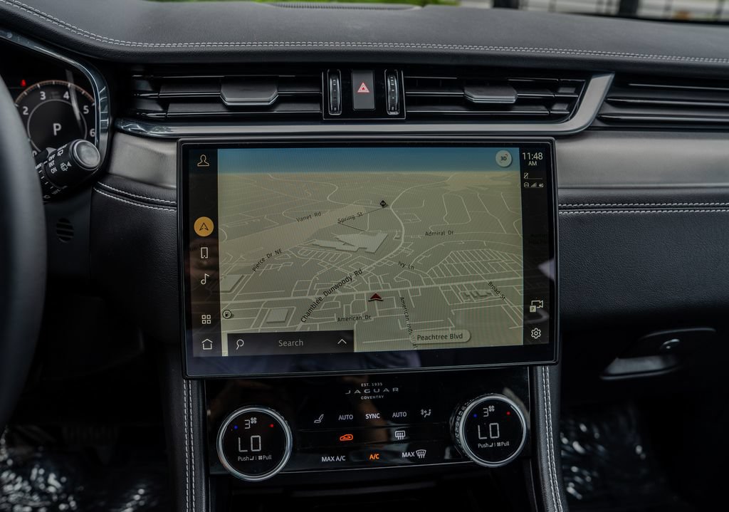 Used 2024 Jaguar F-PACE R-Dynamic S AWD/4WD image 10