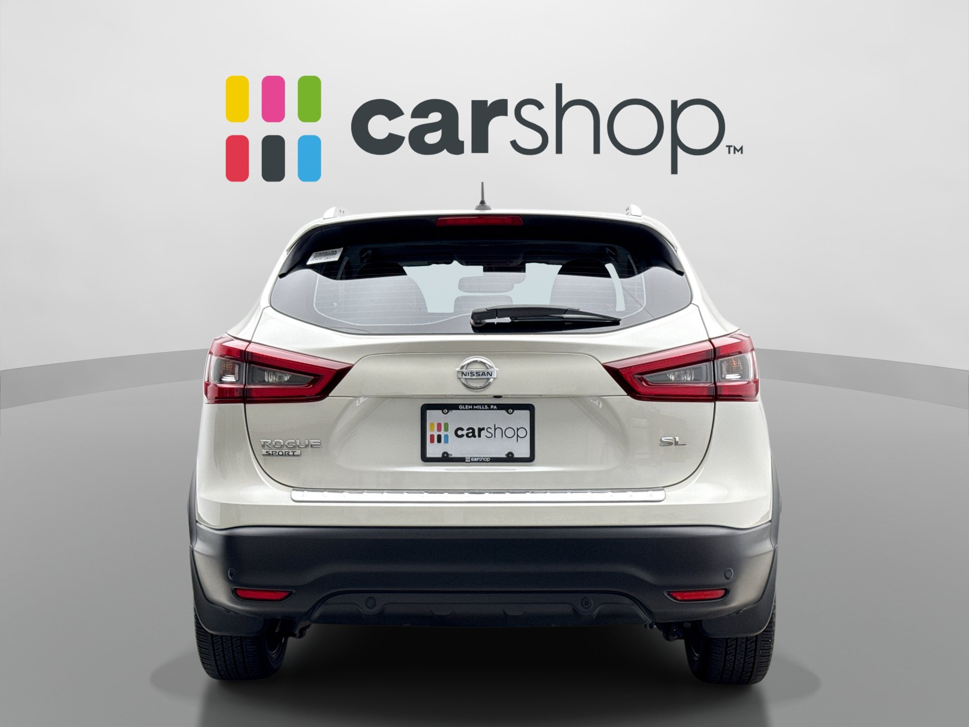 Used 2022 Nissan Rogue Sport SL w/ Premium Package FWD image 4