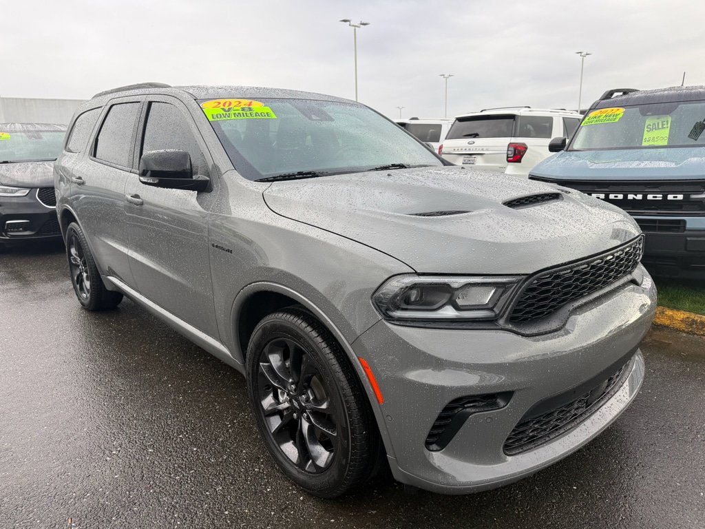 Used 2024 Dodge Durango R/T w/ Blacktop Package AWD/4WD image 3