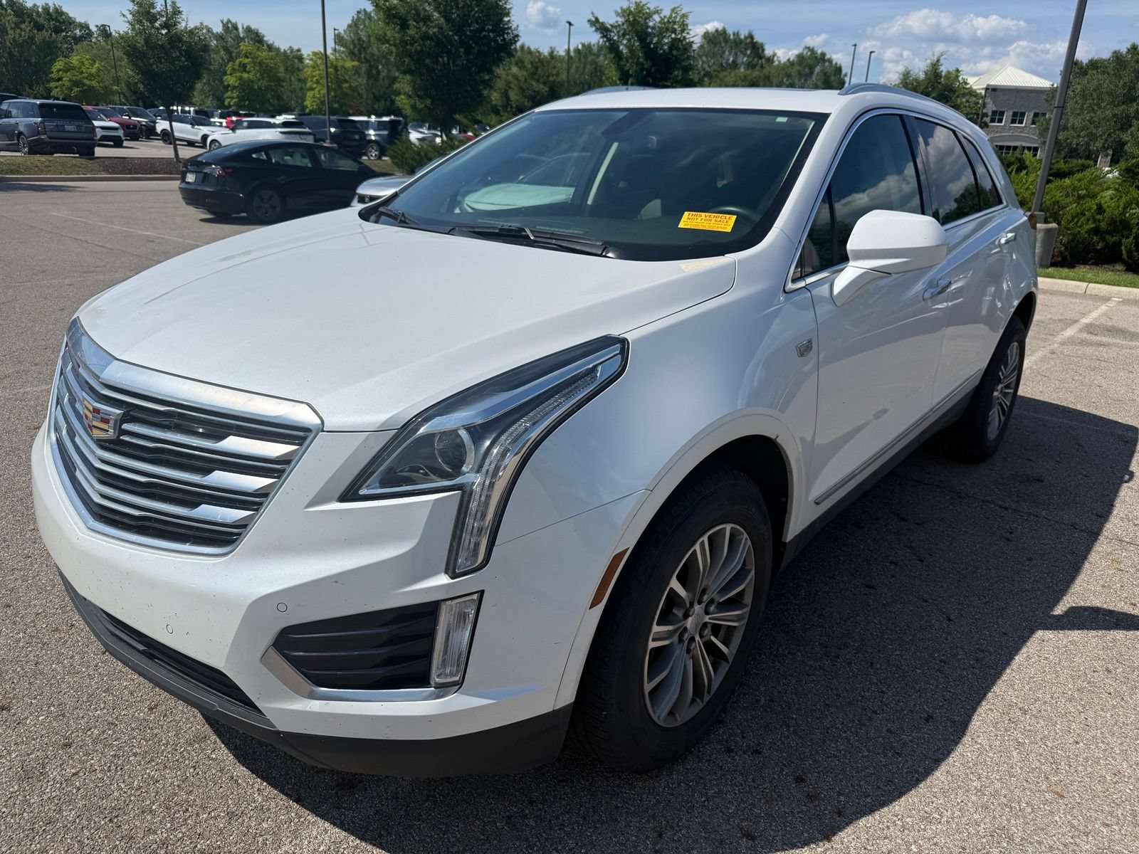 Used 2017 Cadillac XT5 Luxury FWD video 1