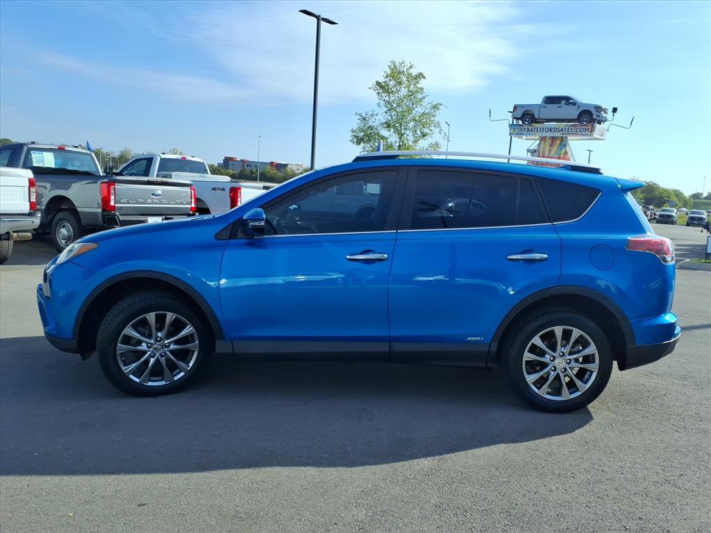 Used 2016 Toyota RAV4 Limited w/ Advanced Technology Package AWD/4WD image 6
