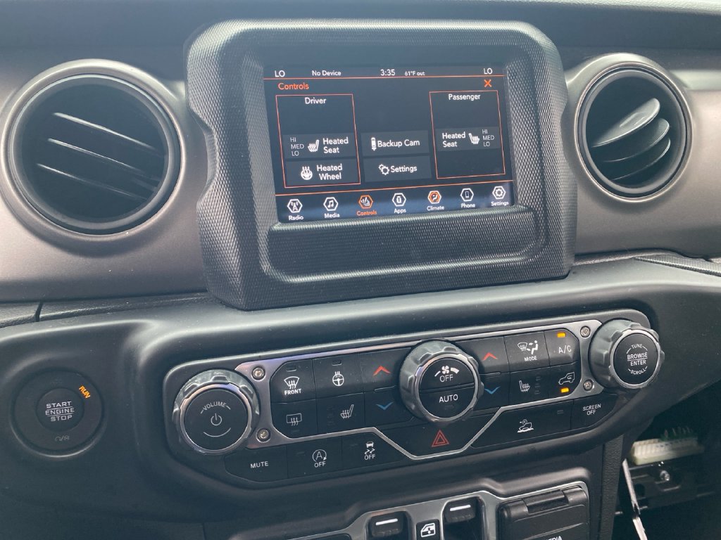 Used 2023 Jeep Wrangler Unlimited Sport AWD/4WD image 26