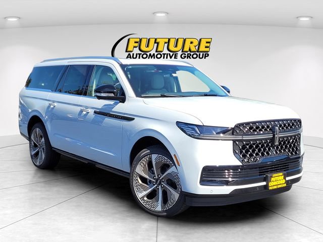 New 2026 Lincoln Navigator L Black Label AWD/4WD image 1