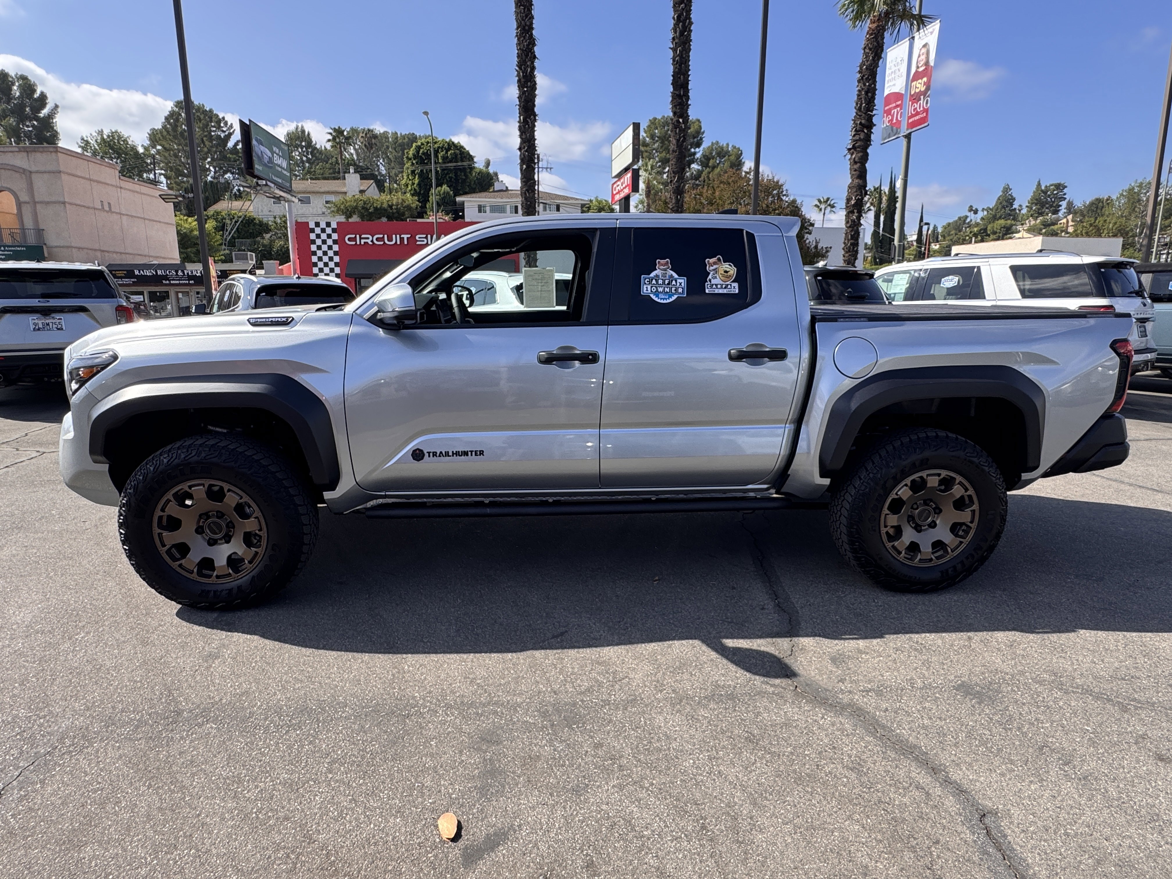 Used 2025 Toyota Tacoma 4x4 Double Cab Hybrid image 6