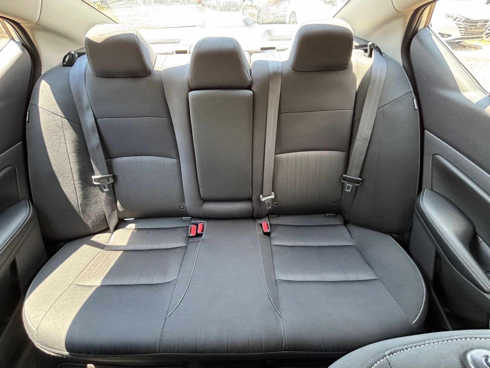 Used 2025 Nissan Altima 2.5 SV FWD image 39