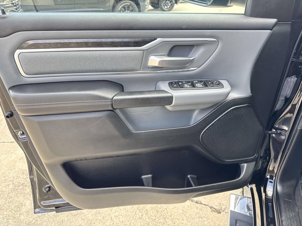 Used 2023 RAM 1500 Big Horn AWD/4WD image 24