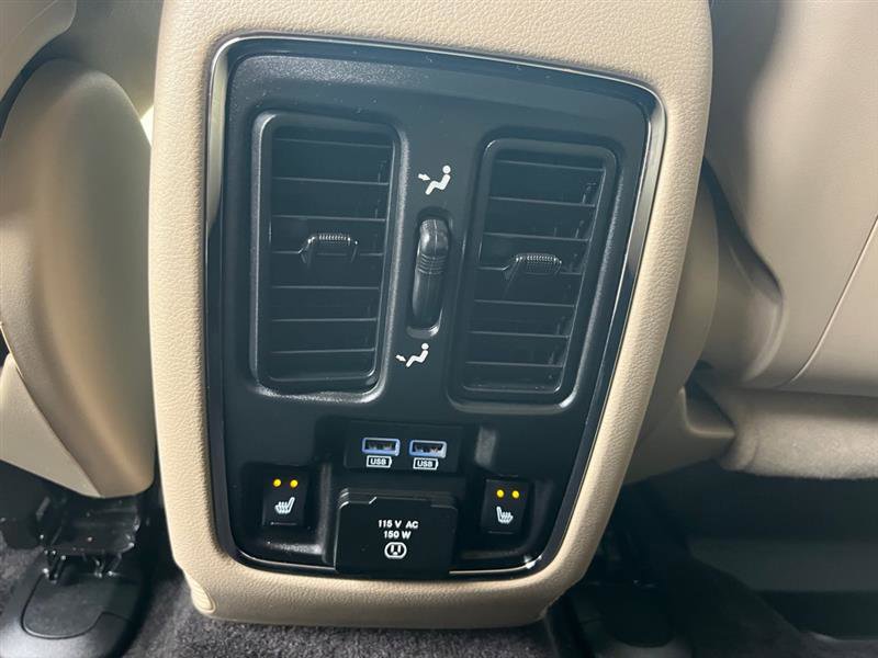 Used 2018 Jeep Grand Cherokee Limited image 19