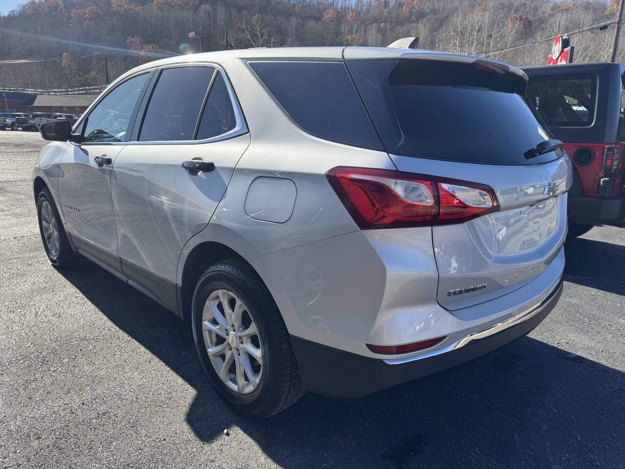 Used 2019 Chevrolet Equinox LT image 4